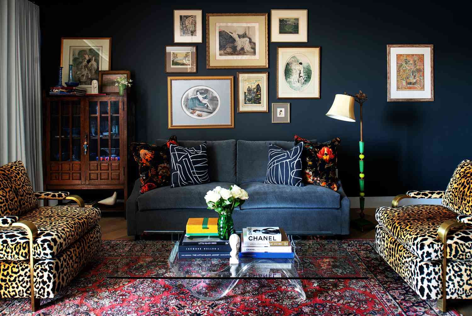 How to Mix Vintage & Modern Pieces for a Timeless Look
