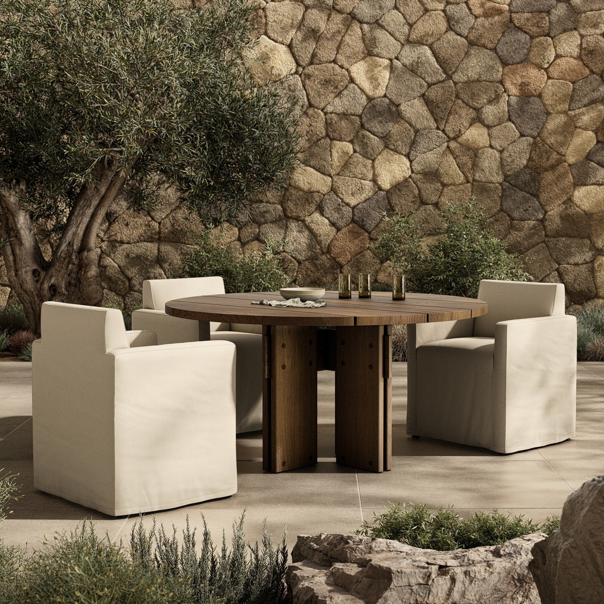 Railay Round Outdoor Dining Table